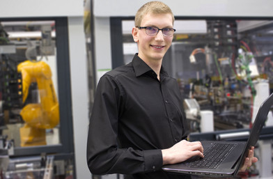 Der Strama-Standard: Wie mechatronische Standardisierung den Sondermaschinenbau effizienter macht